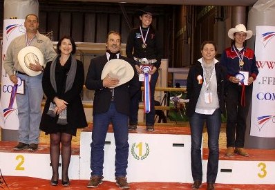 Laura Clément remporte le titre de championne de France...